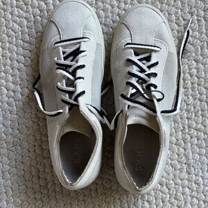 Rothy's Women's Cream and Black Sneakers